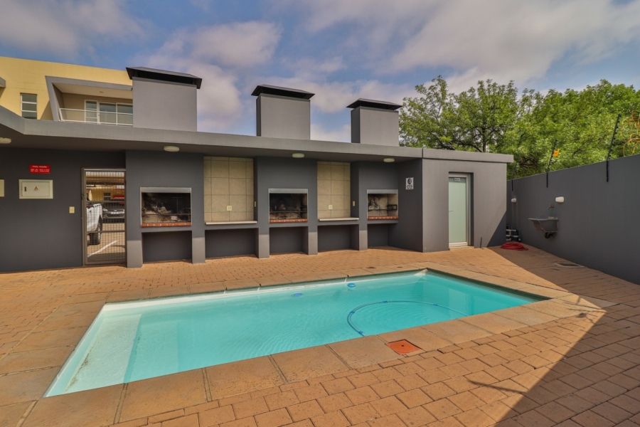 To Let 2 Bedroom Property for Rent in Lambton Gauteng