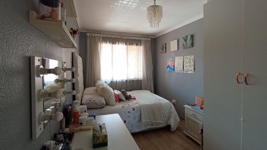 2 Bedroom Property for Sale in Northcliff Gauteng