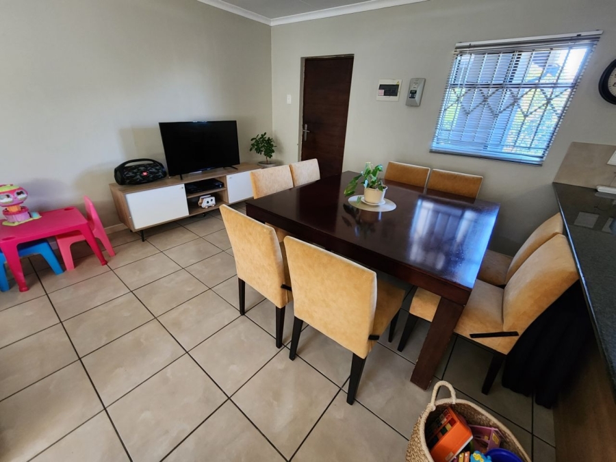 2 Bedroom Property for Sale in Ravenswood Gauteng