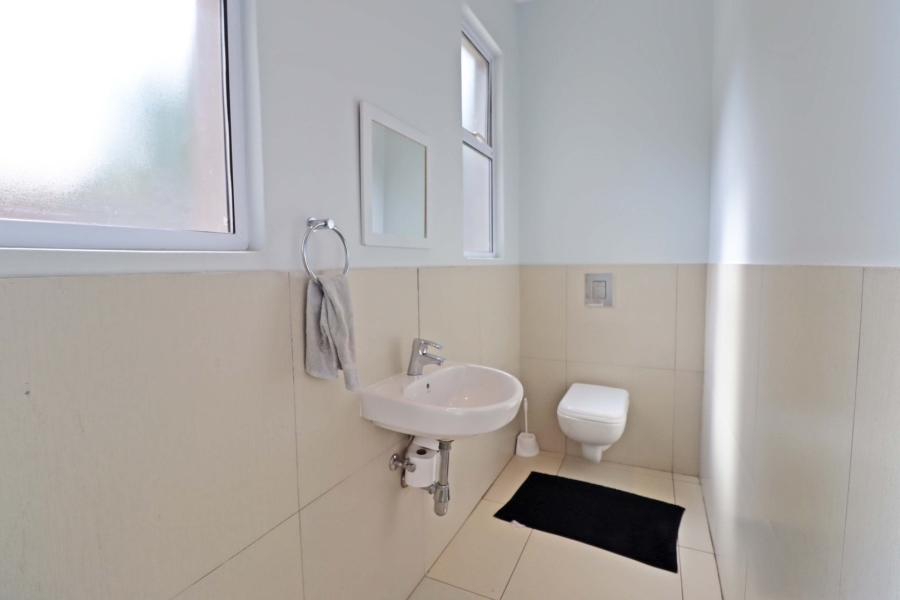 3 Bedroom Property for Sale in Bryanston Gauteng