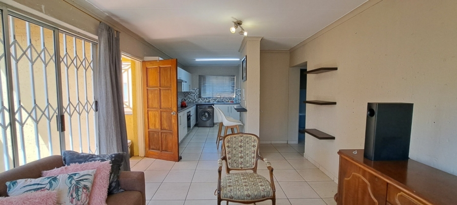 To Let 2 Bedroom Property for Rent in Witfield Gauteng