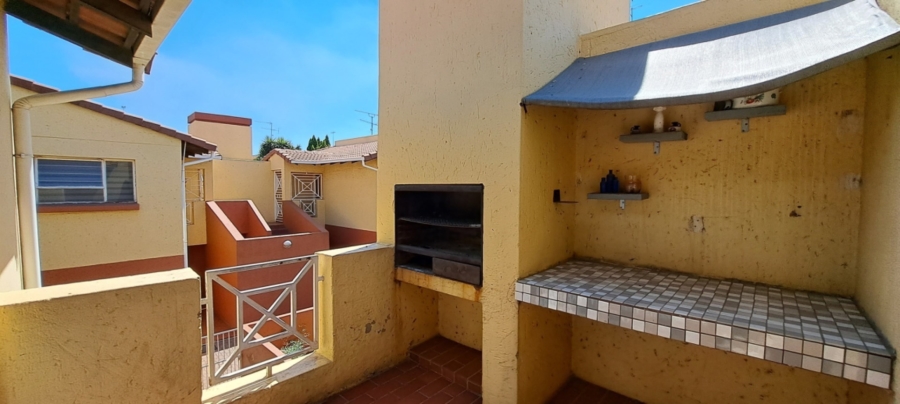 To Let 2 Bedroom Property for Rent in Witfield Gauteng