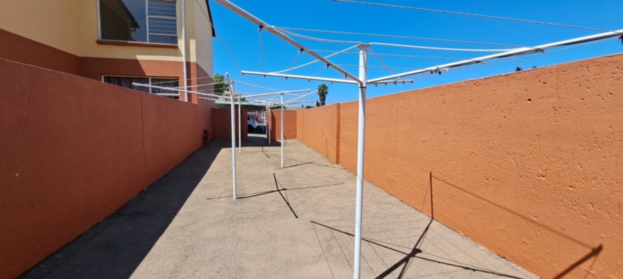 To Let 2 Bedroom Property for Rent in Witfield Gauteng