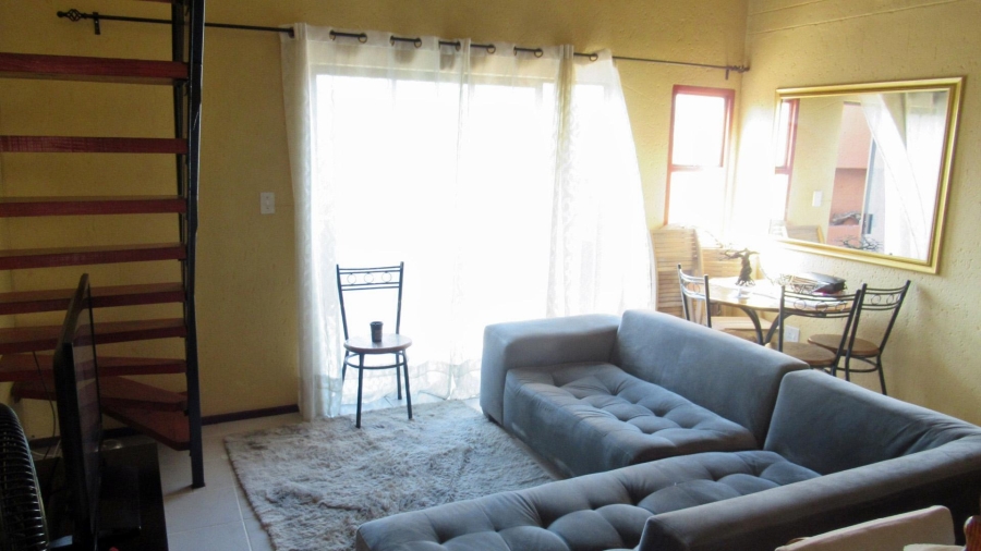 2 Bedroom Property for Sale in Bromhof Gauteng