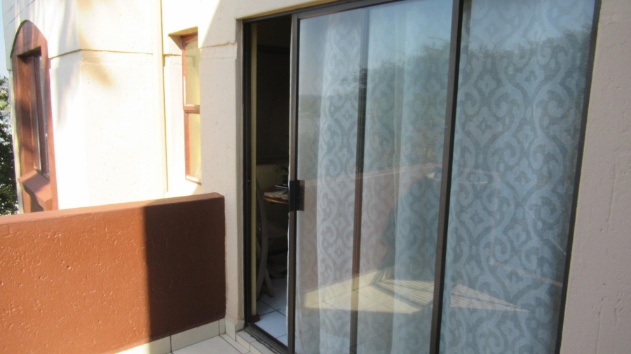 2 Bedroom Property for Sale in Bromhof Gauteng