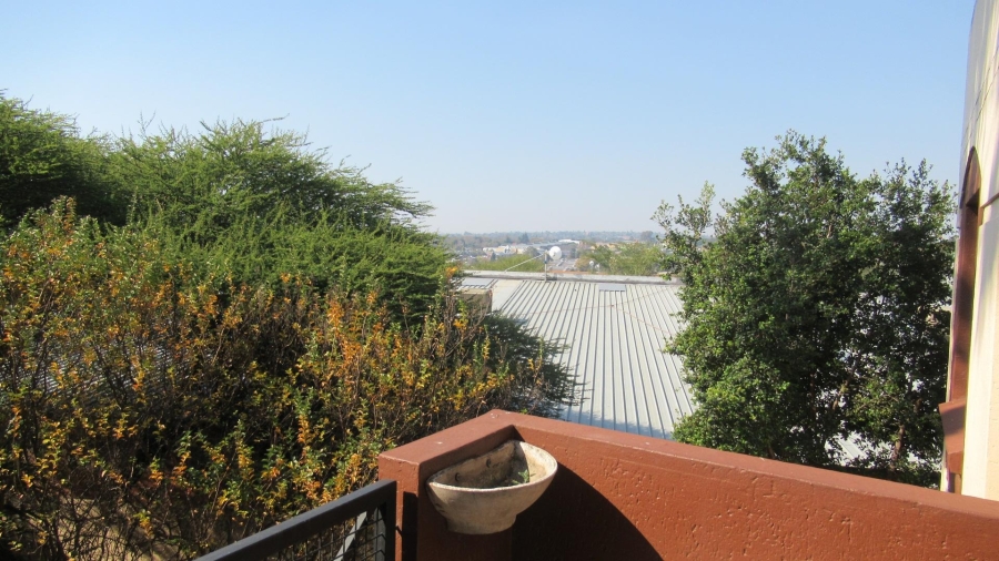 2 Bedroom Property for Sale in Bromhof Gauteng