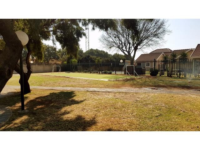 2 Bedroom Property for Sale in Parkdene Gauteng