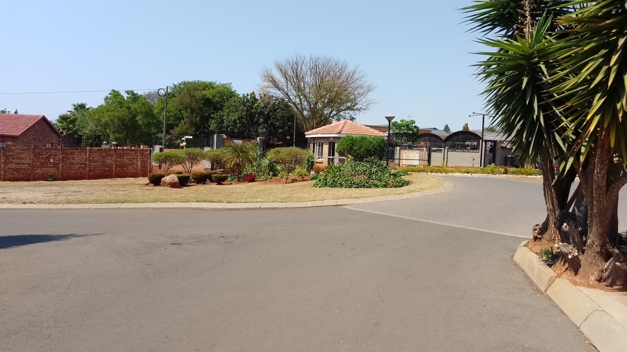 2 Bedroom Property for Sale in Celtisdal Gauteng