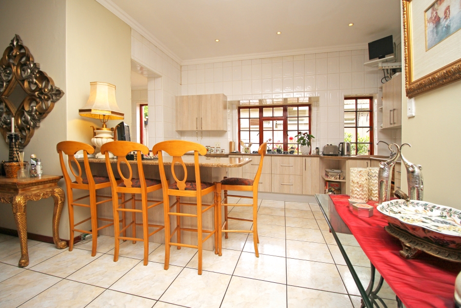 3 Bedroom Property for Sale in Orchards Gauteng