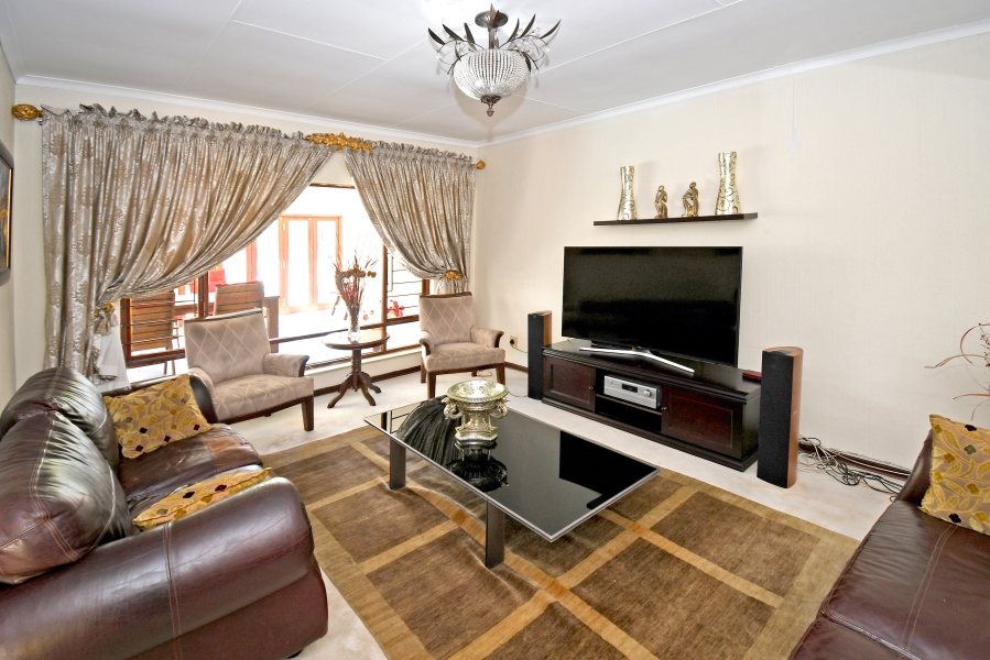 4 Bedroom Property for Sale in Bryanston Gauteng