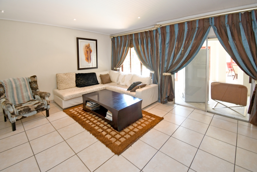 4 Bedroom Property for Sale in Bryanston Gauteng