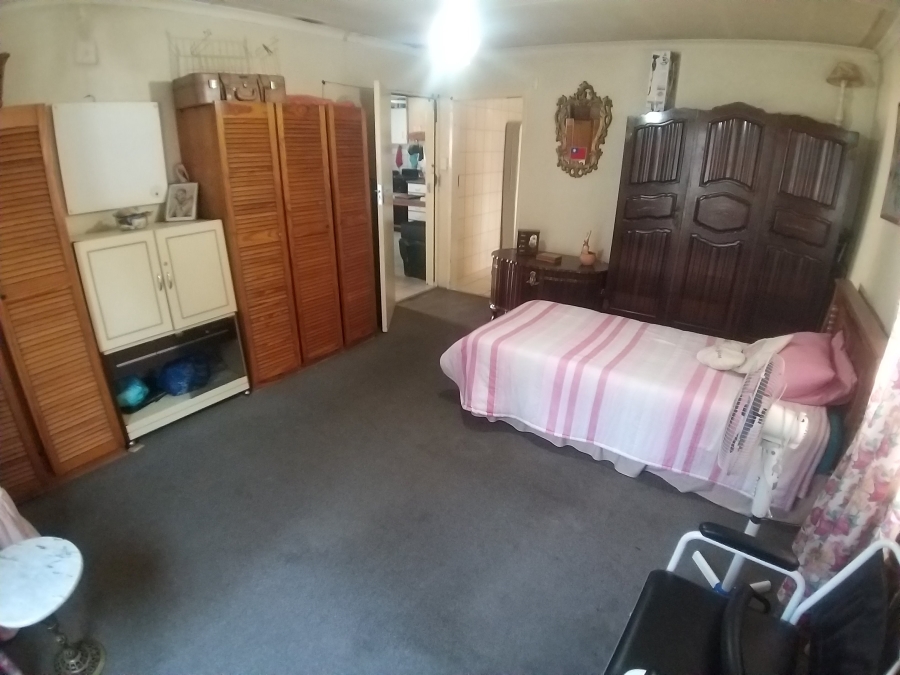 4 Bedroom Property for Sale in Daggafontein Gauteng