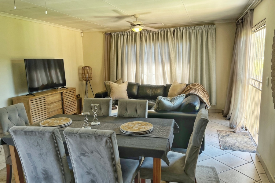 3 Bedroom Property for Sale in Weltevreden Park Gauteng