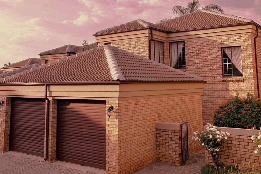 3 Bedroom Property for Sale in Amorosa Gauteng
