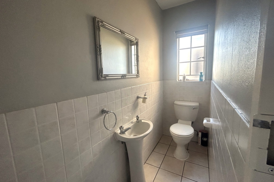 3 Bedroom Property for Sale in Amorosa Gauteng