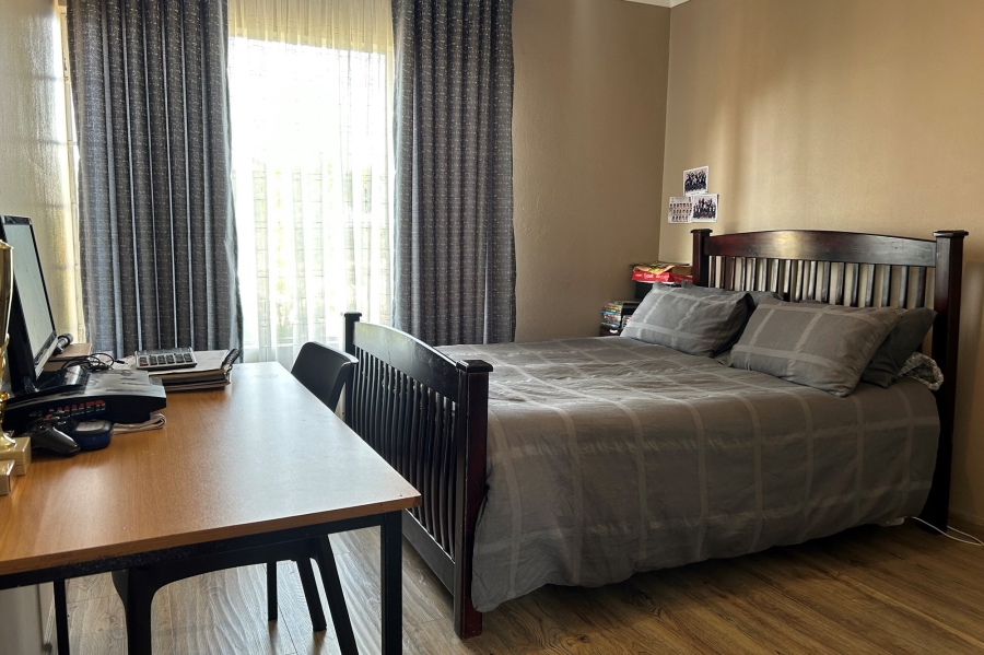 3 Bedroom Property for Sale in Amorosa Gauteng