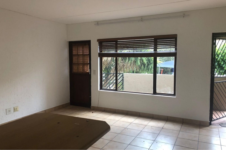 1 Bedroom Property for Sale in Bruma Gauteng