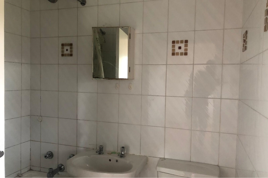 1 Bedroom Property for Sale in Bruma Gauteng