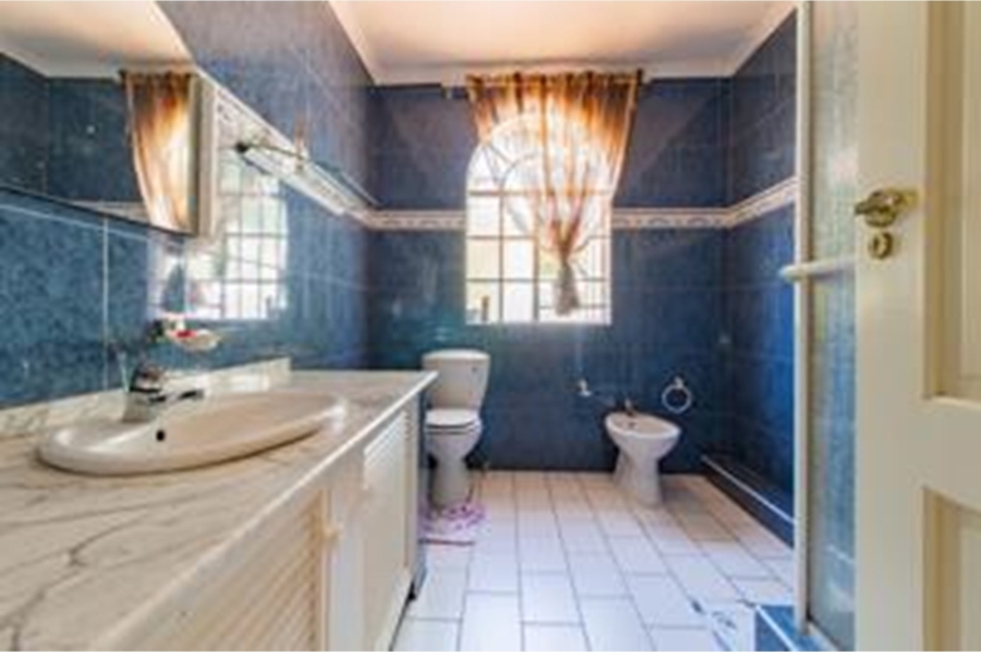 5 Bedroom Property for Sale in Bedfordview Gauteng