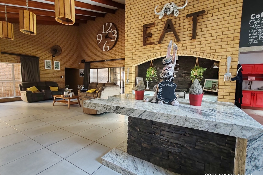 5 Bedroom Property for Sale in Kookrus Gauteng