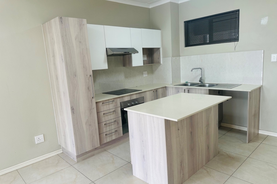 2 Bedroom Property for Sale in North Riding Gauteng