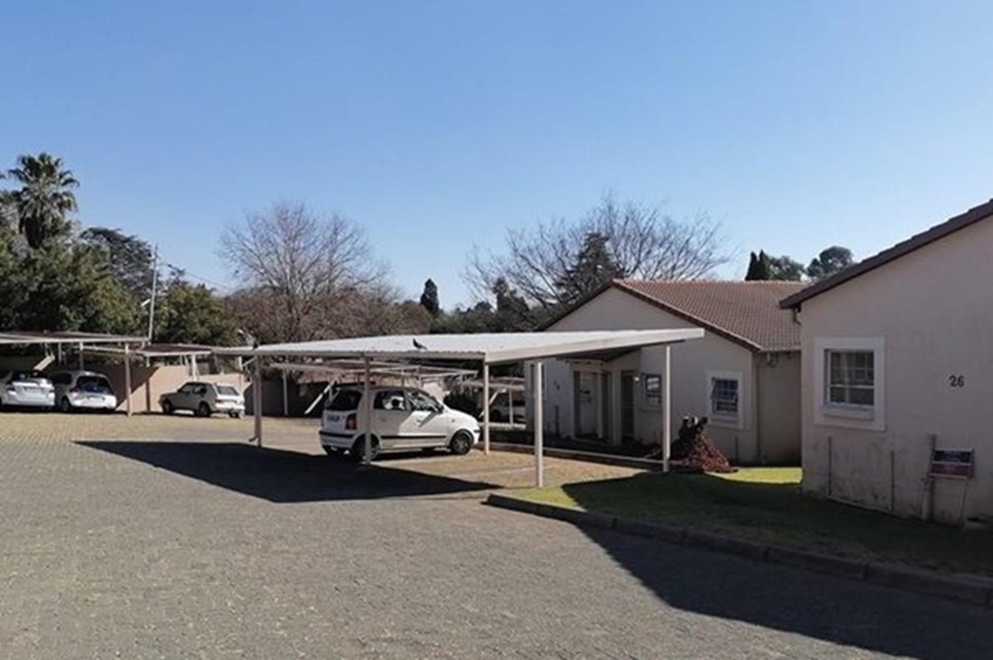 3 Bedroom Property for Sale in Carenvale Gauteng