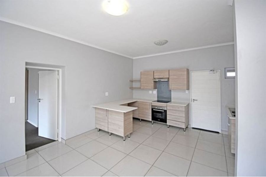 To Let 2 Bedroom Property for Rent in Blue Hills Gauteng