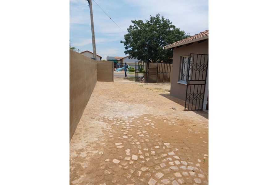 3 Bedroom Property for Sale in Windmill Park Gauteng