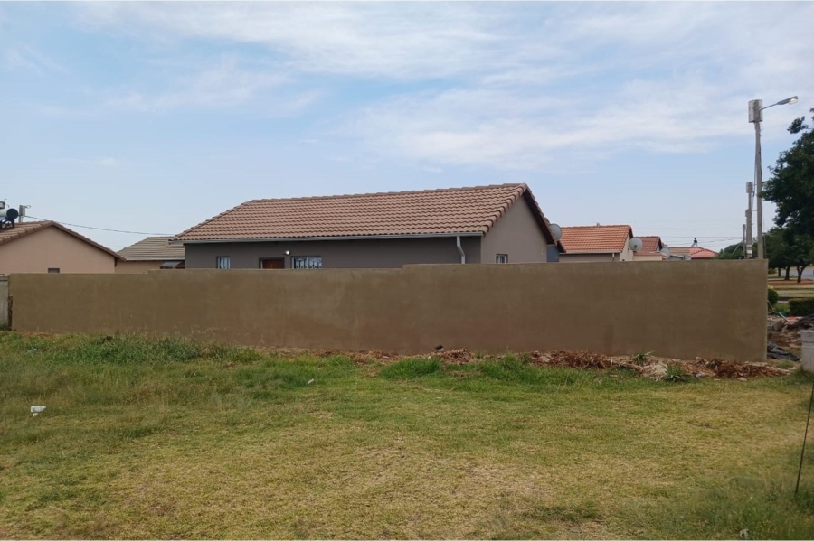 3 Bedroom Property for Sale in Windmill Park Gauteng