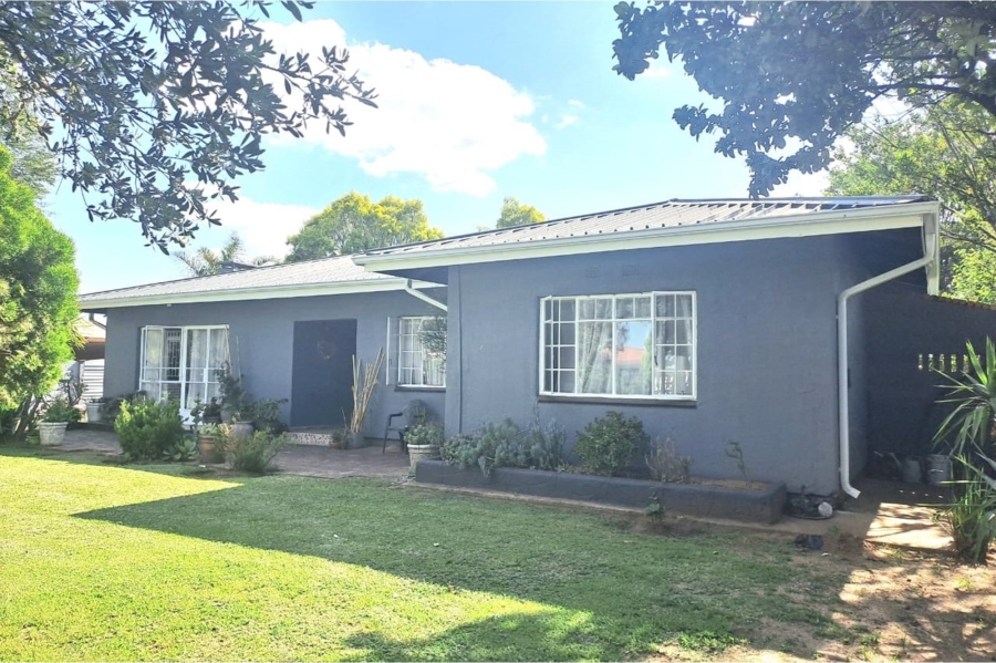 4 Bedroom Property for Sale in Vanderbijlpark SE 1 Gauteng