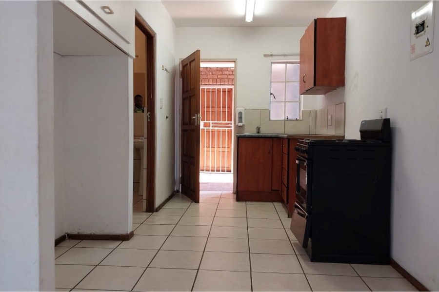 To Let 1 Bedroom Property for Rent in Lotus Gardens Gauteng