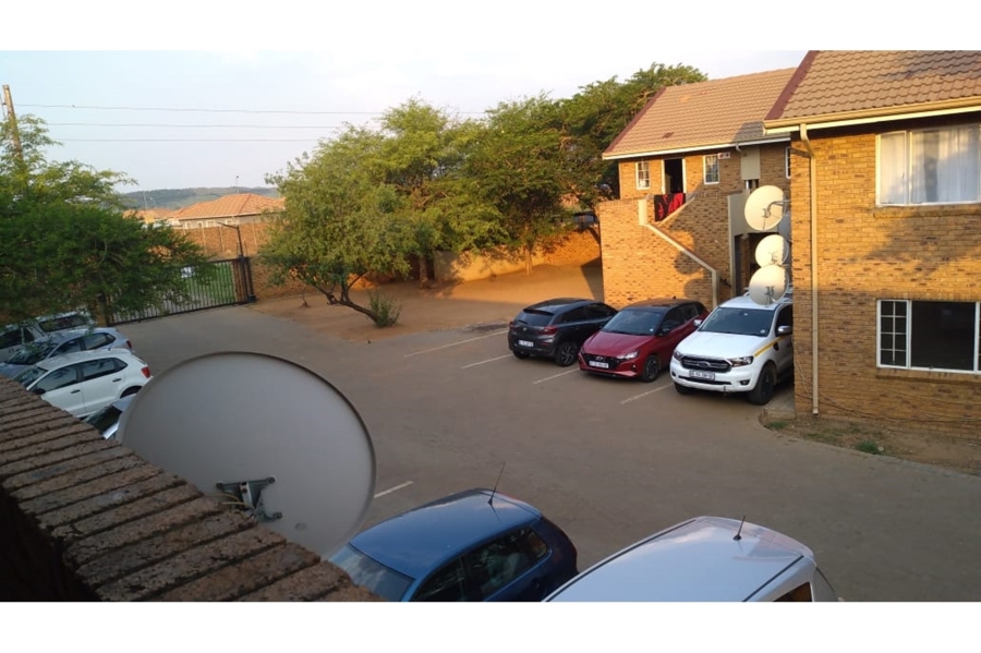 To Let 1 Bedroom Property for Rent in Lotus Gardens Gauteng