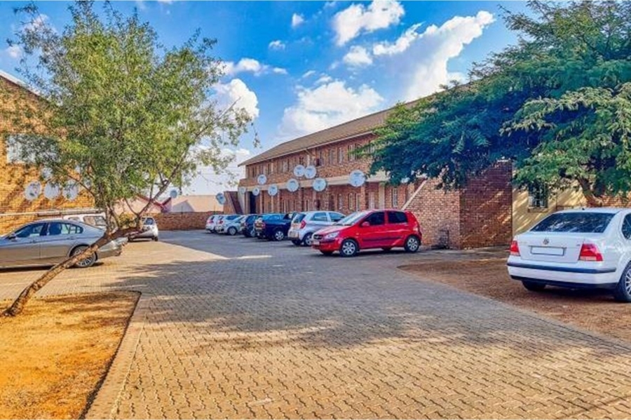 To Let 1 Bedroom Property for Rent in Lotus Gardens Gauteng