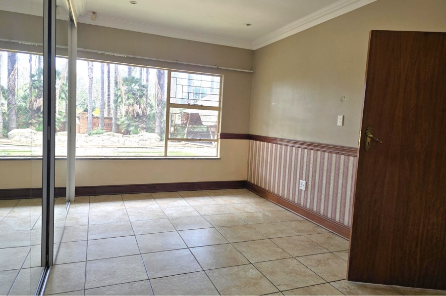 3 Bedroom Property for Sale in Glen Marais Gauteng