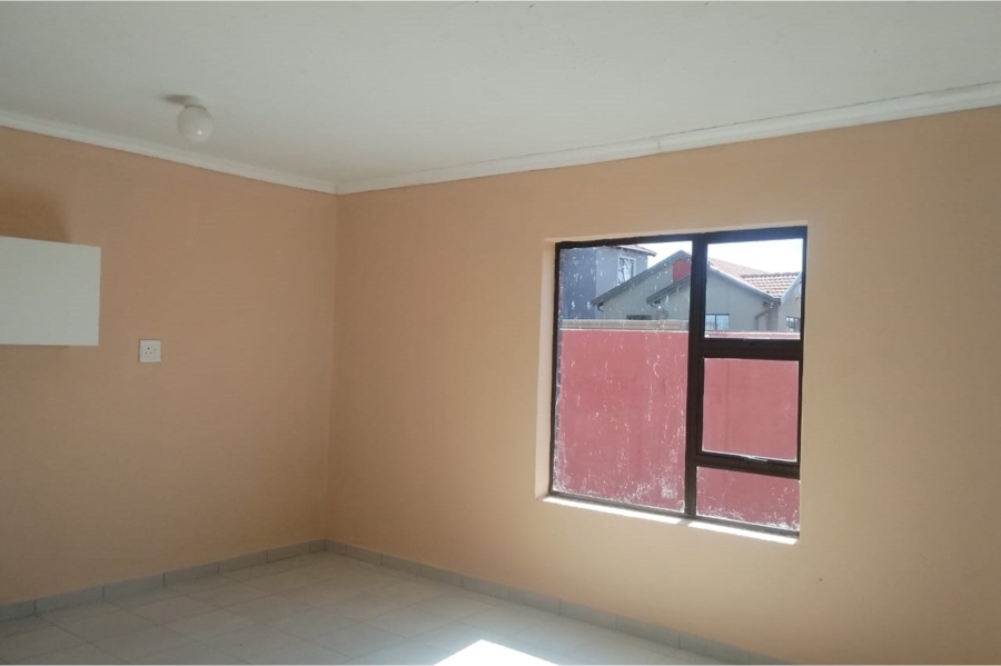 To Let 1 Bedroom Property for Rent in Protea Glen Gauteng