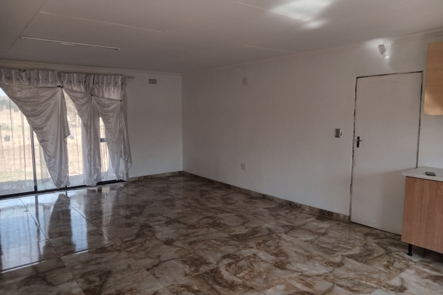 To Let 3 Bedroom Property for Rent in Walker Fruit Farms Gauteng