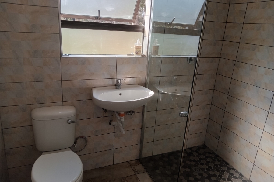 To Let 3 Bedroom Property for Rent in Walker Fruit Farms Gauteng