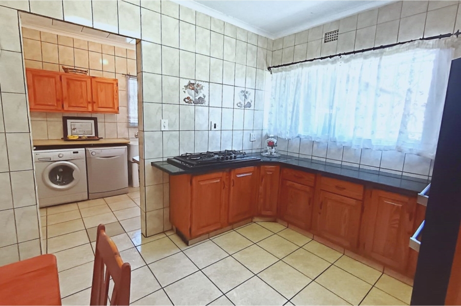 3 Bedroom Property for Sale in Vanderbijlpark SE 6 Gauteng