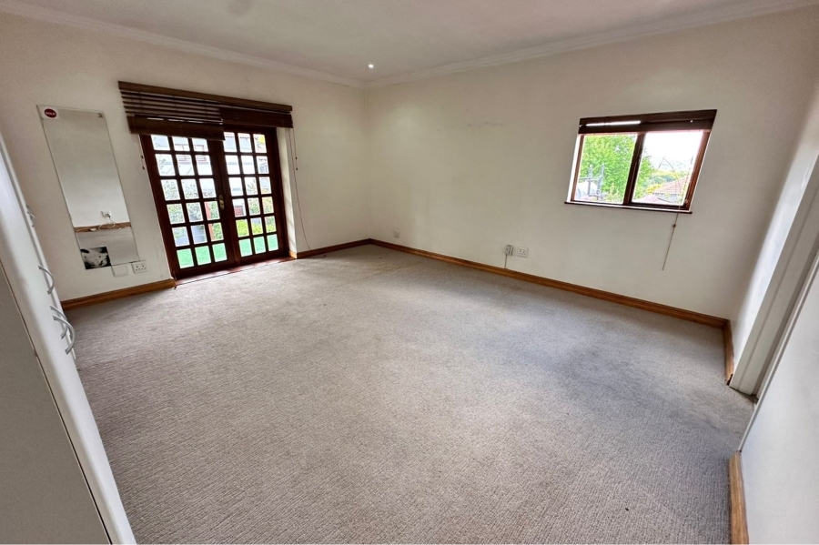 To Let 4 Bedroom Property for Rent in Bryanston Gauteng