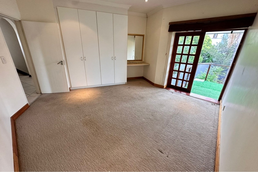 To Let 4 Bedroom Property for Rent in Bryanston Gauteng