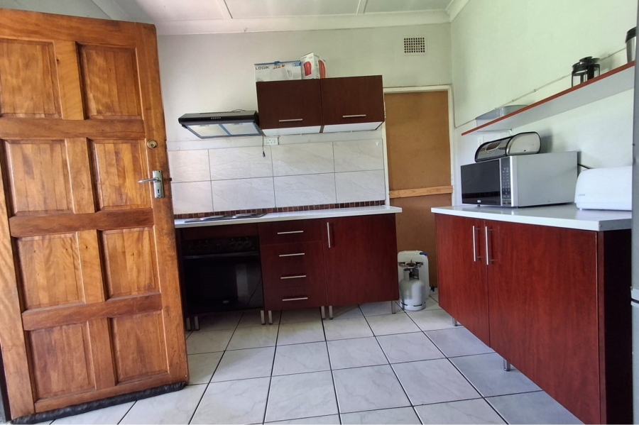 4 Bedroom Property for Sale in Vanderbijlpark Cw 6 Gauteng