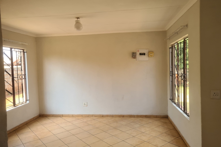 3 Bedroom Property for Sale in Dawn Park Gauteng