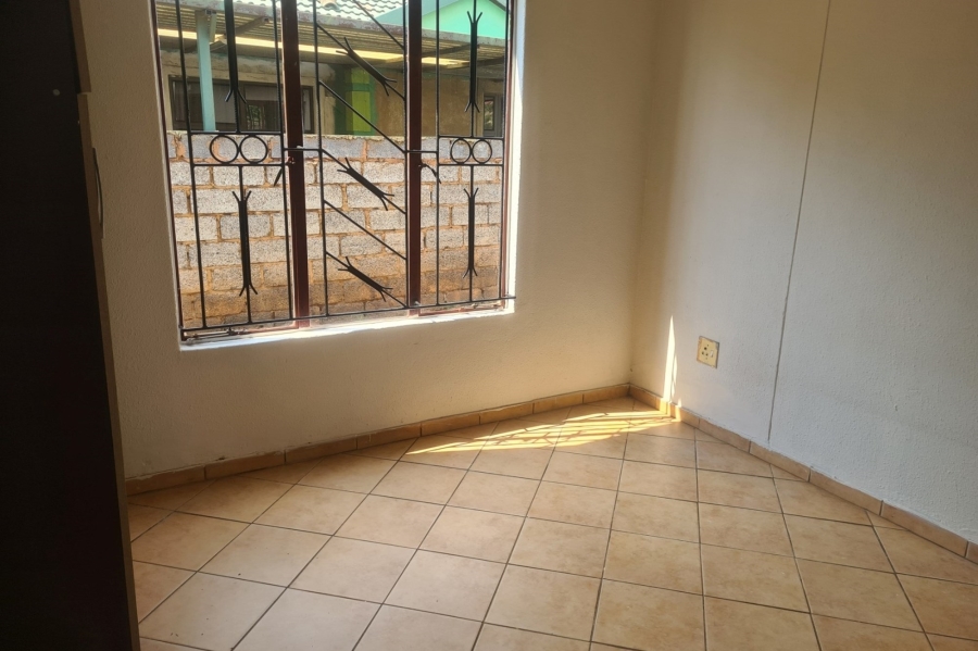 3 Bedroom Property for Sale in Dawn Park Gauteng