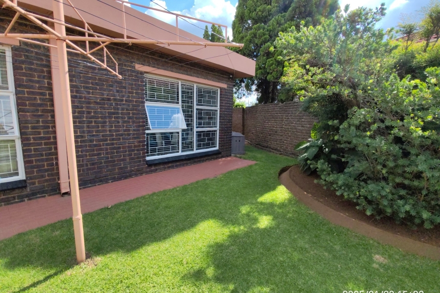 3 Bedroom Property for Sale in Falcon Ridge Gauteng