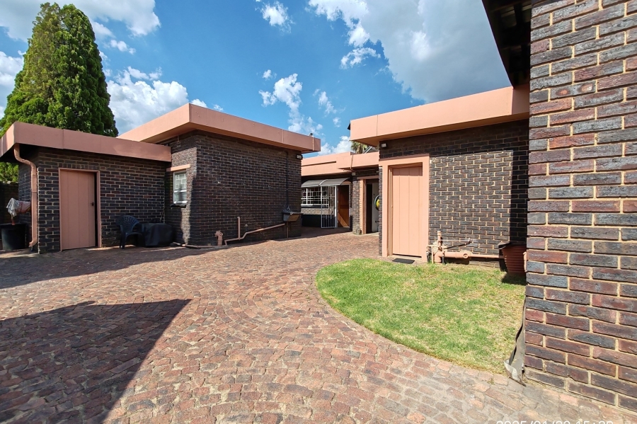 3 Bedroom Property for Sale in Falcon Ridge Gauteng