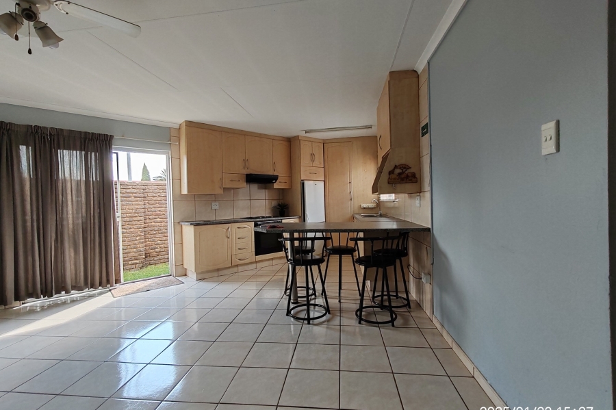 3 Bedroom Property for Sale in Falcon Ridge Gauteng