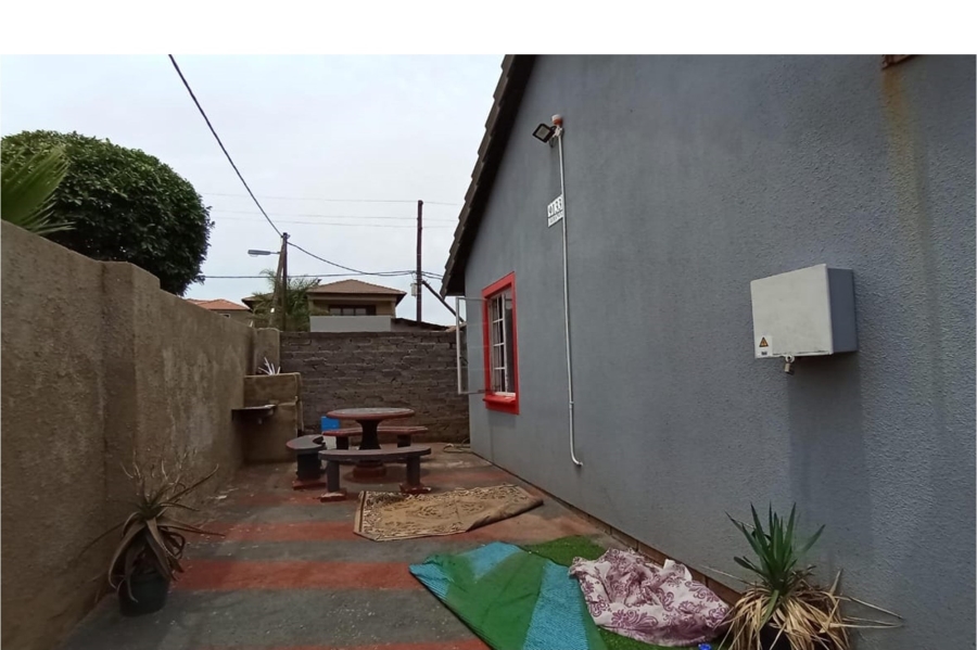 4 Bedroom Property for Sale in Cosmo City Gauteng