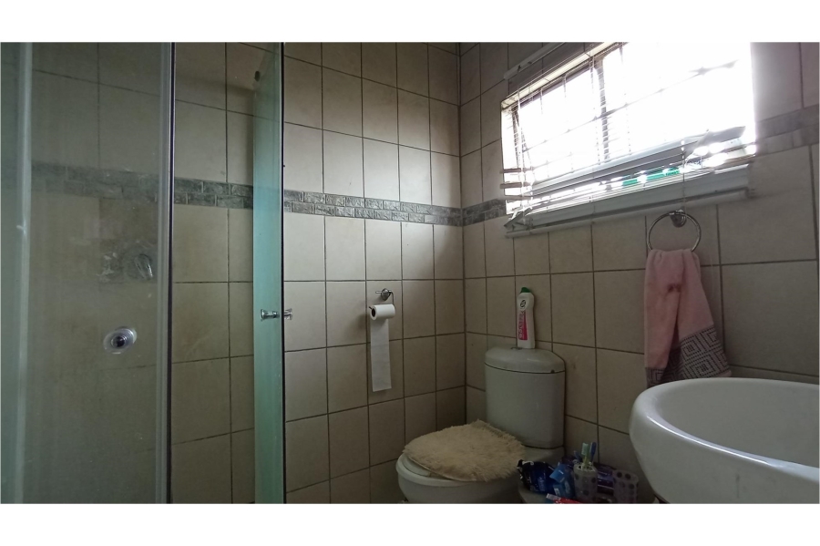 4 Bedroom Property for Sale in Cosmo City Gauteng