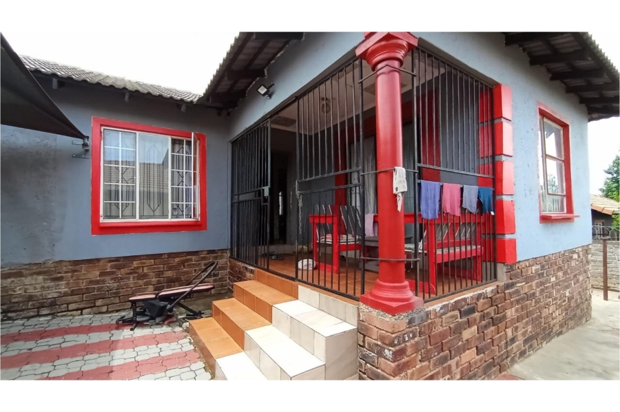 4 Bedroom Property for Sale in Cosmo City Gauteng