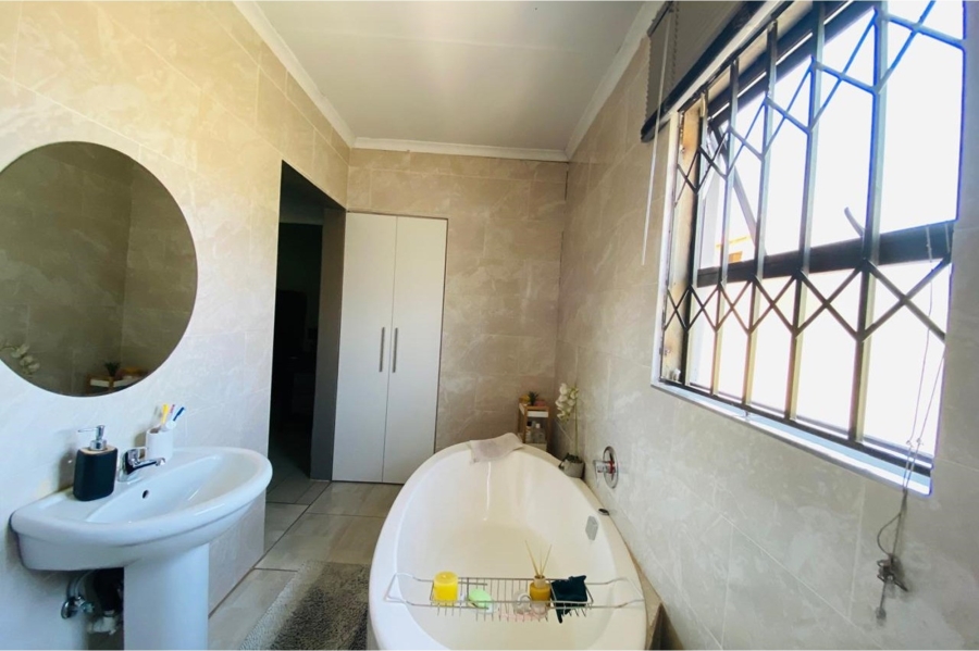 3 Bedroom Property for Sale in Vanderbijlpark CE Gauteng